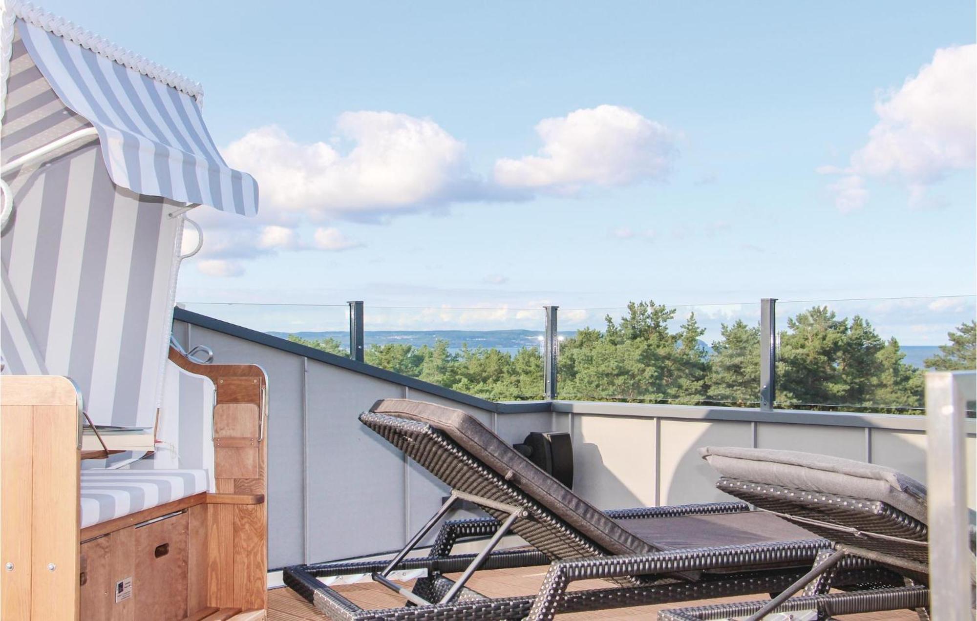 Sky Suite Eden Binz Exterior photo